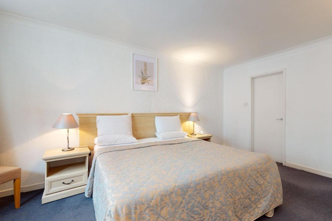 Hertford Court London Exterior photo